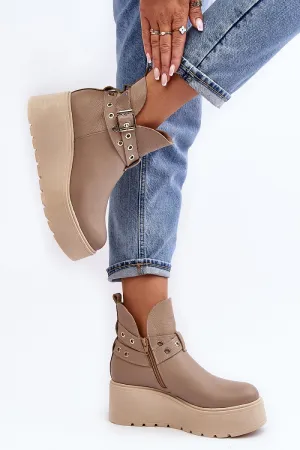 Buskin boots