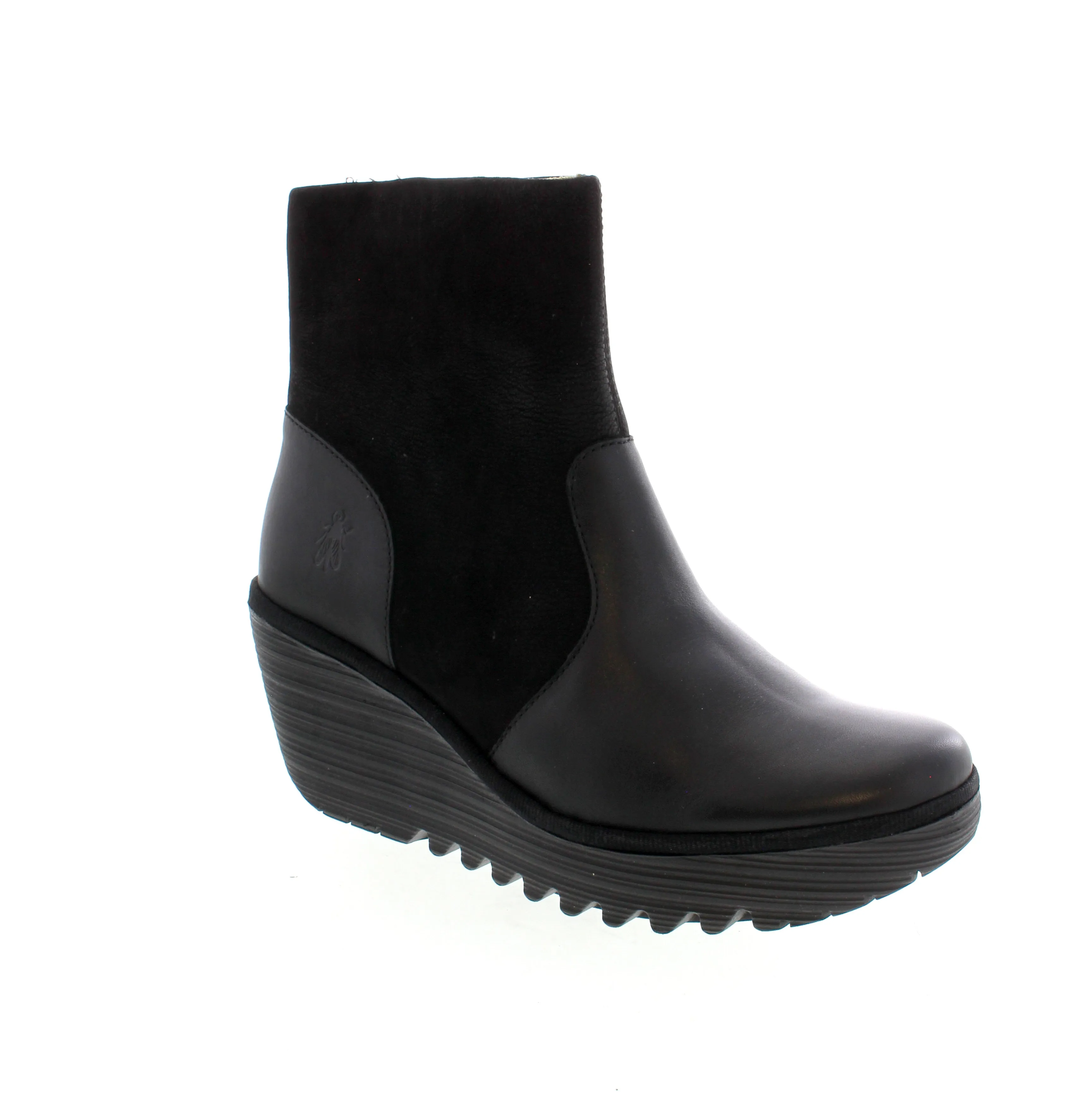 Fly London YUXI506FLY - Black