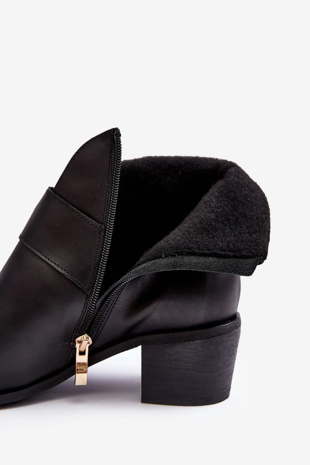Heel boots