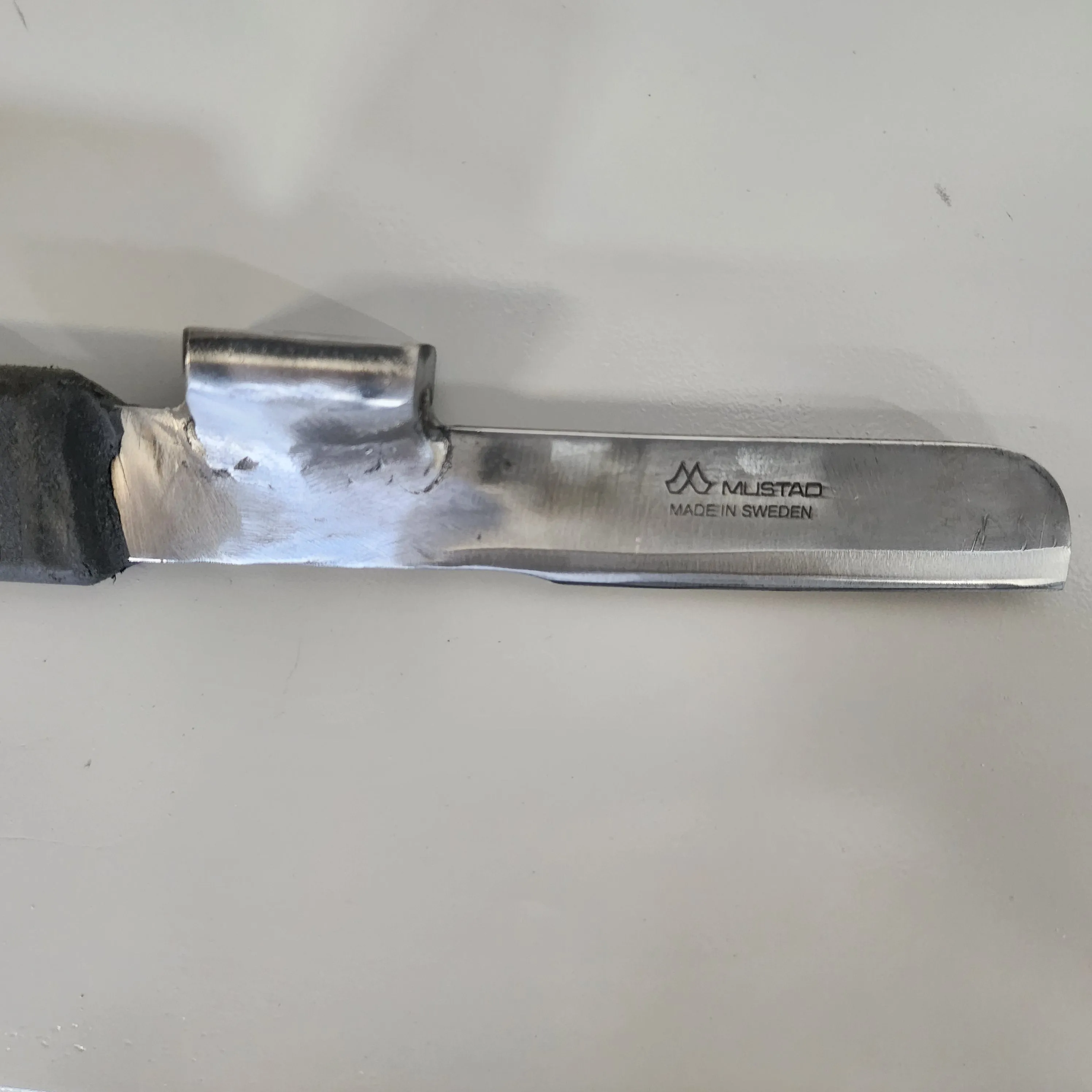 Mustad Toeing Knife