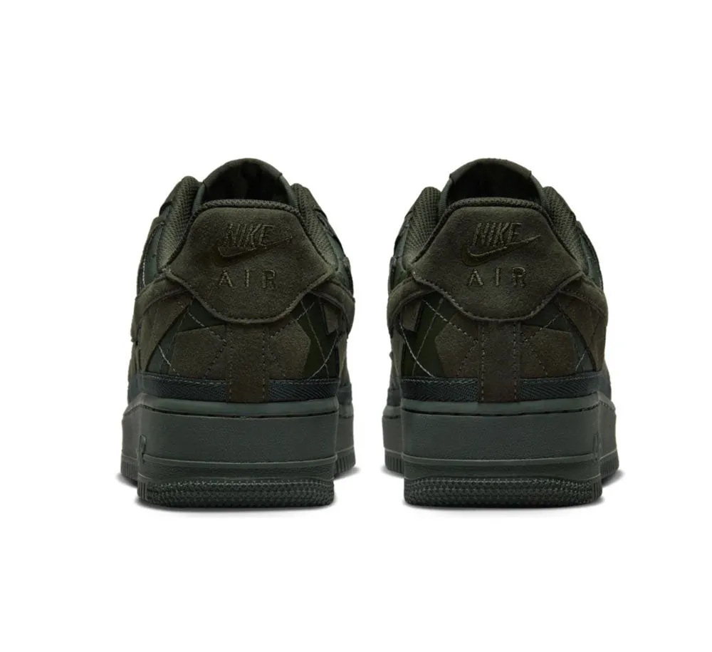 NIKE AIR FORCE 1 SP