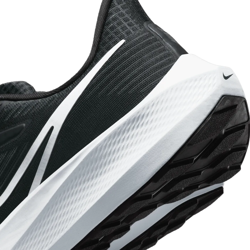 NIKE AIR ZOOM PEGASUS 39