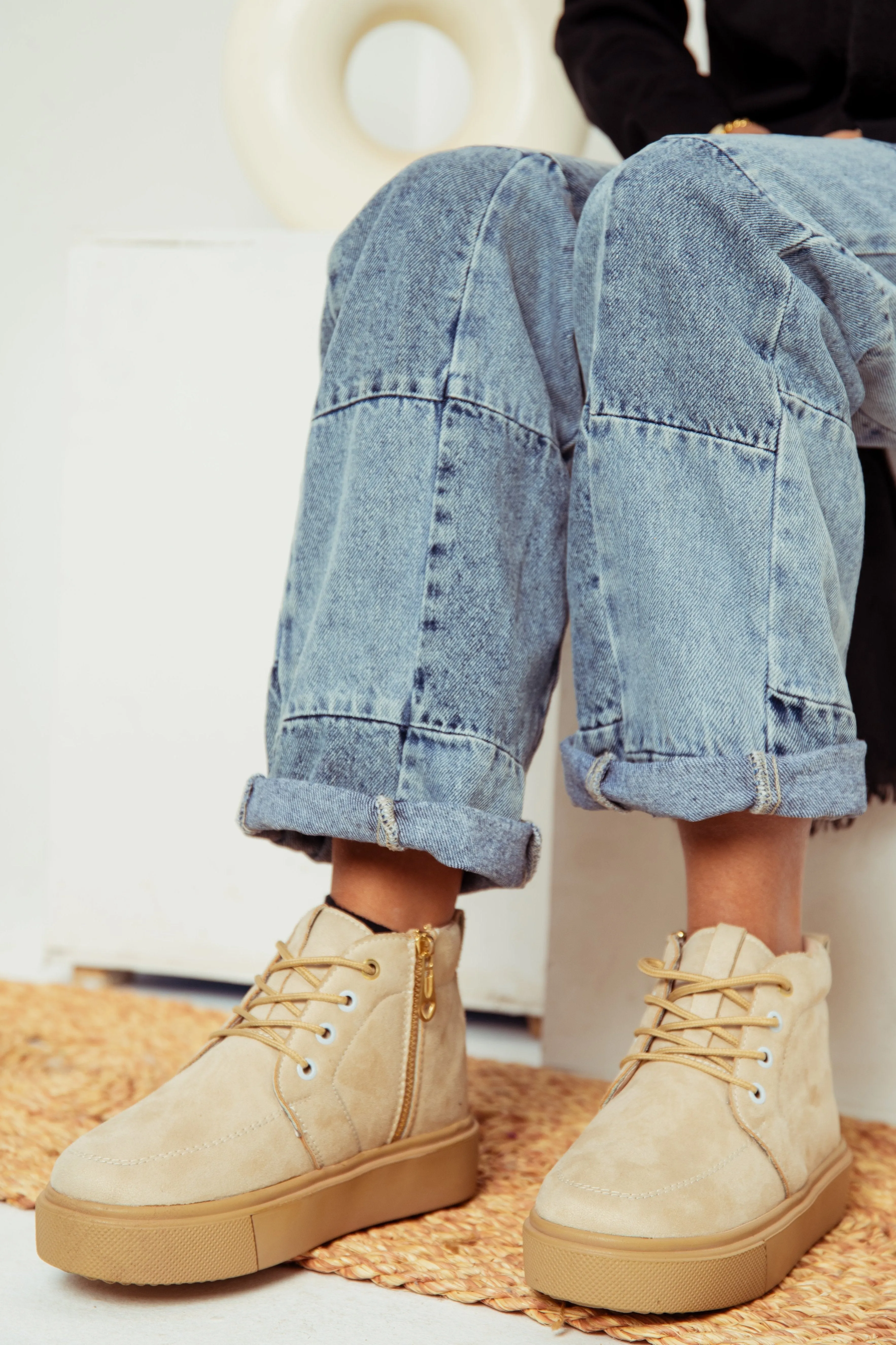 Plain Laceup Suede Ankle Boots