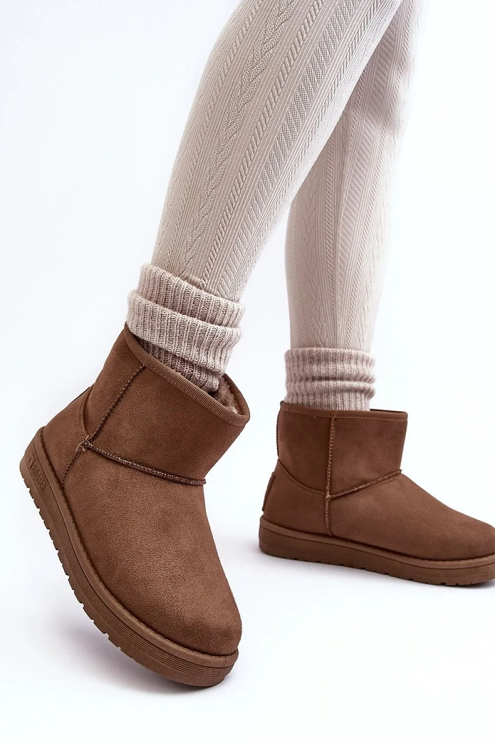 Snow boots