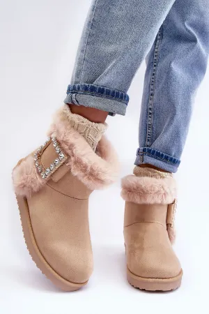 Snow boots