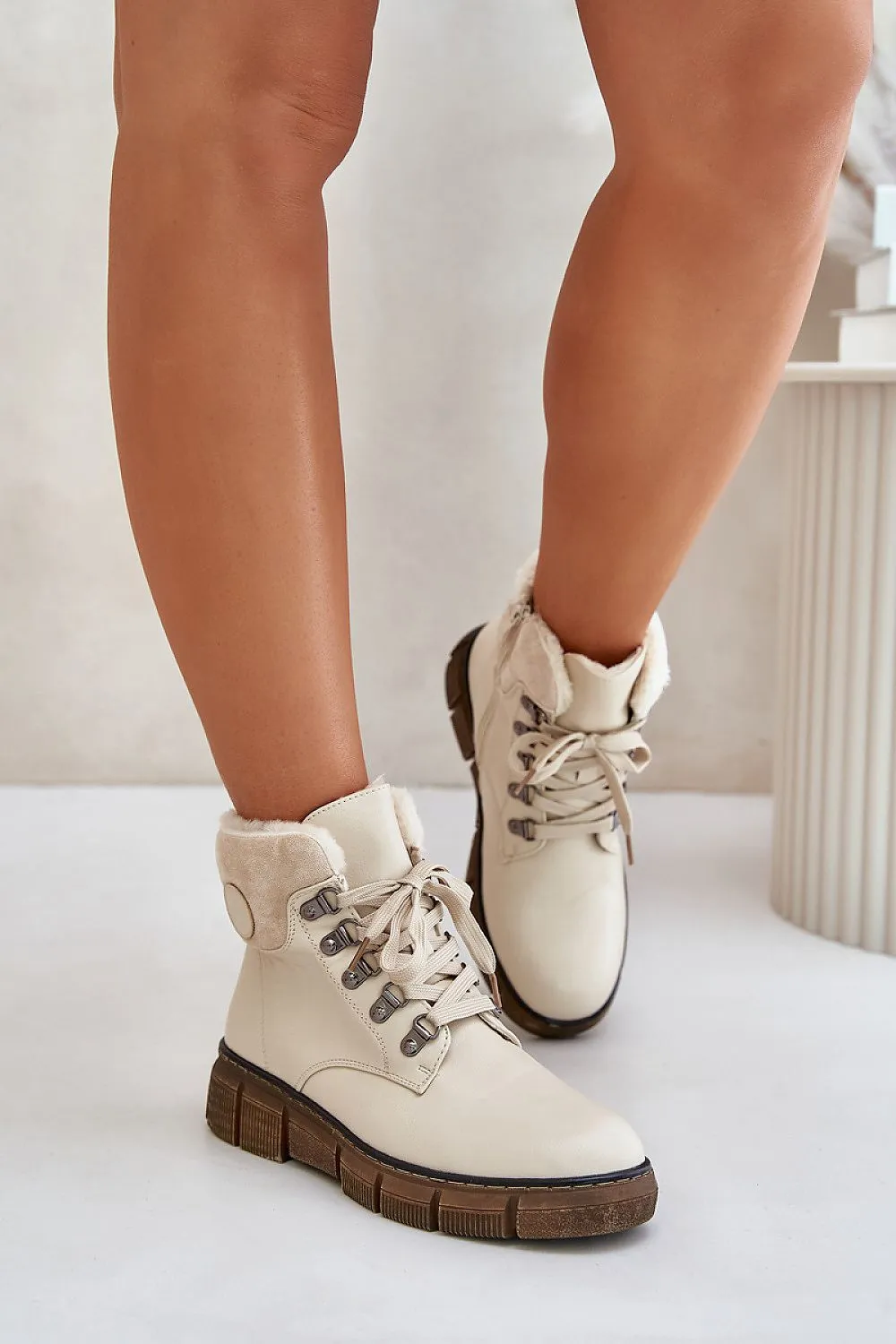 Trapper shoes
