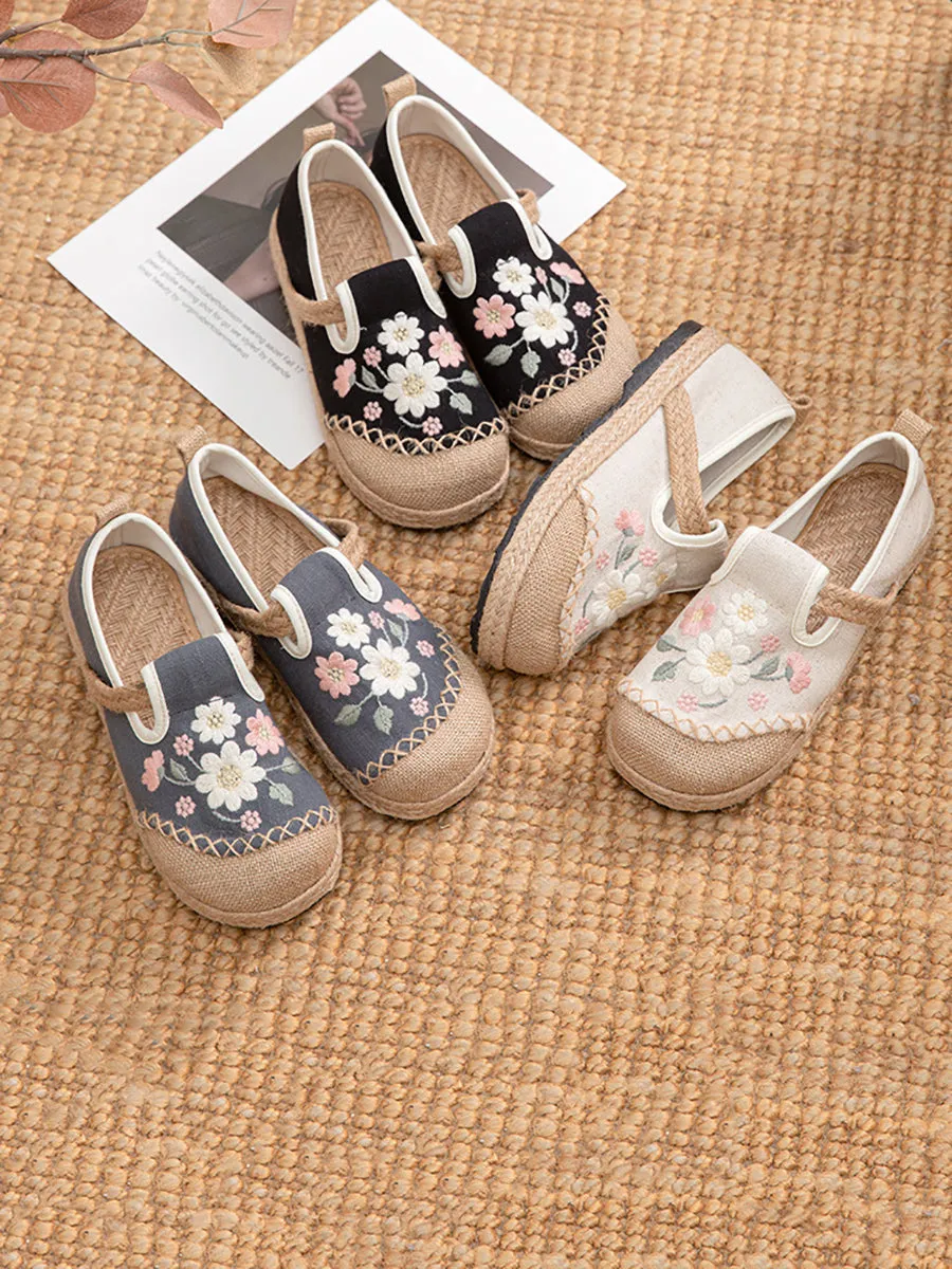 Women Ethnic Flower Embroidery Linen Flat Shoes